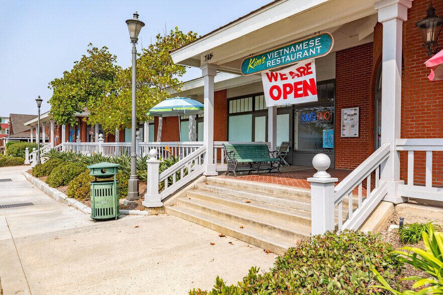 More Photos Of 701-1031 S Coast Hwy 101, Encinitas Unknown For Lease