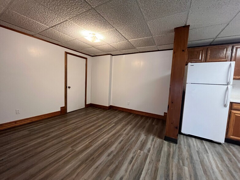 More Photos Of 104-110 High St, Mineral Point Storefront For Sale