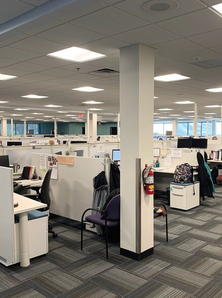 More Photos Of 11340 Blondo St, Omaha Loft Creative Space For Lease