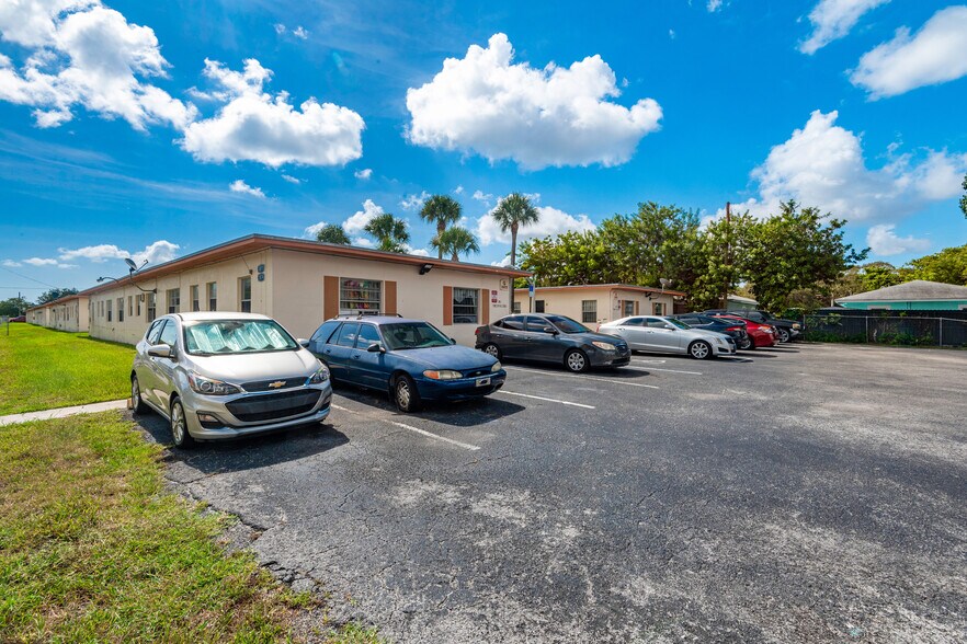 More Photos Of 2412 NW 58th St, Miami Apartments For Sale