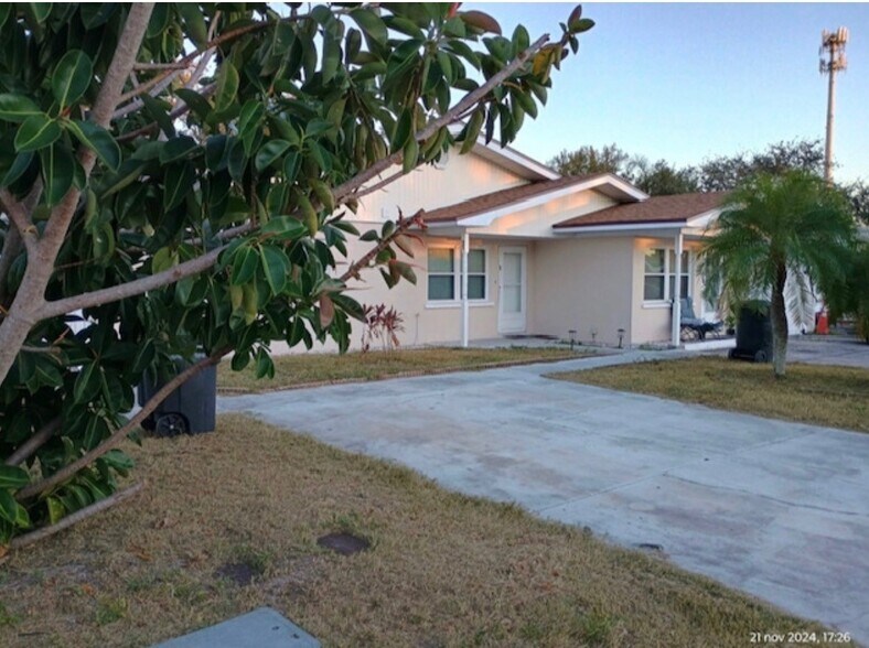 More Photos Of 405 S Orion Ave, Clearwater Multifamily For Sale