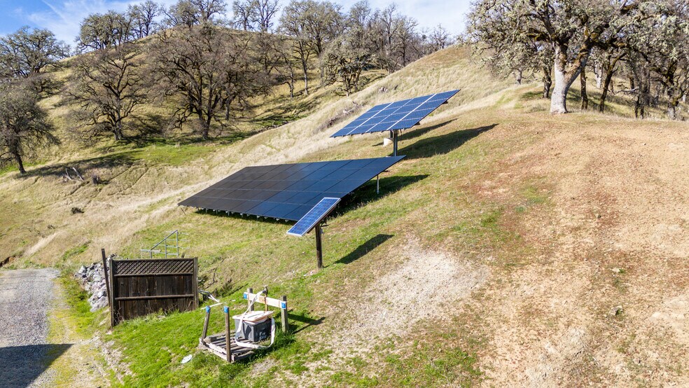 More Photos Of 4300 Young Creek Rd, Ukiah Specialty For Sale