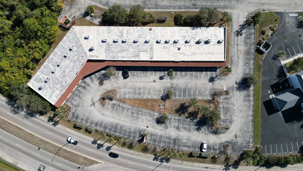 More Photos Of 701 JC Center Ct, Port Charlotte Storefront Retail Office For Sale