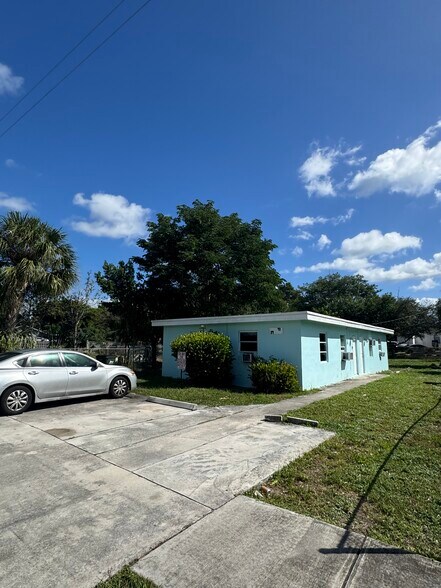 More Photos Of 39 SW 6th Ave, Delray Beach Apartments For Sale