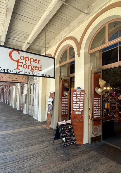 More Photos Of 1017 Front St, Sacramento Storefront Retail Office For Sale