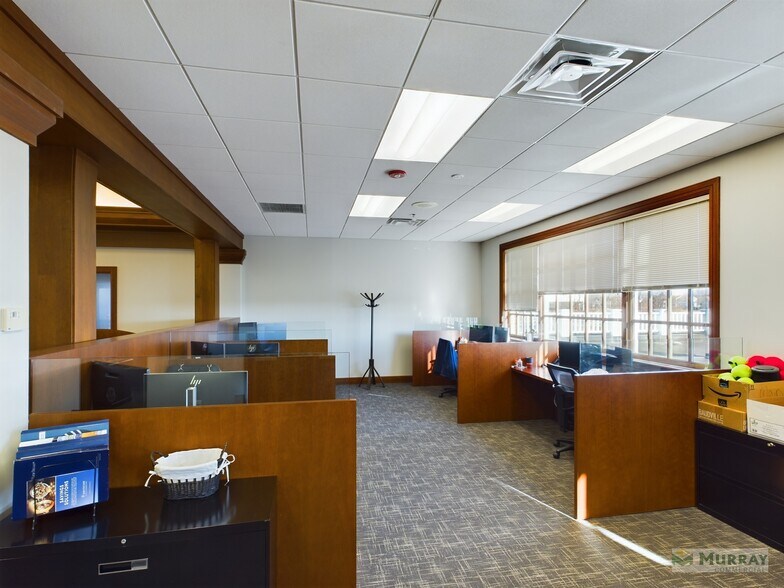 More Photos Of 1001 S Randall Rd, Elgin Office For Lease