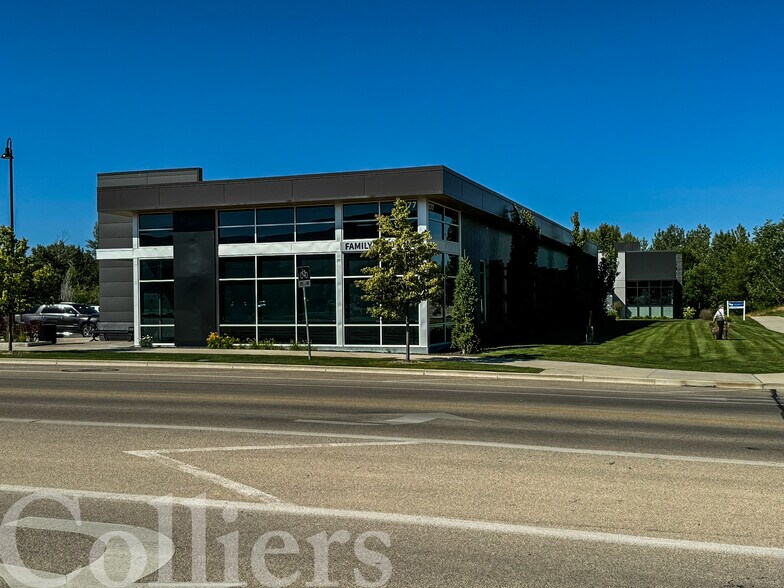 More Photos Of 3077 E Barber Valley Dr, Boise Medical For Lease