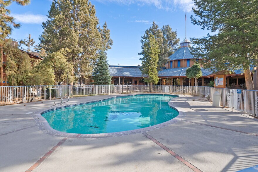 More Photos Of 3105 NE O. B. Riley Rd, Bend Hotel For Sale