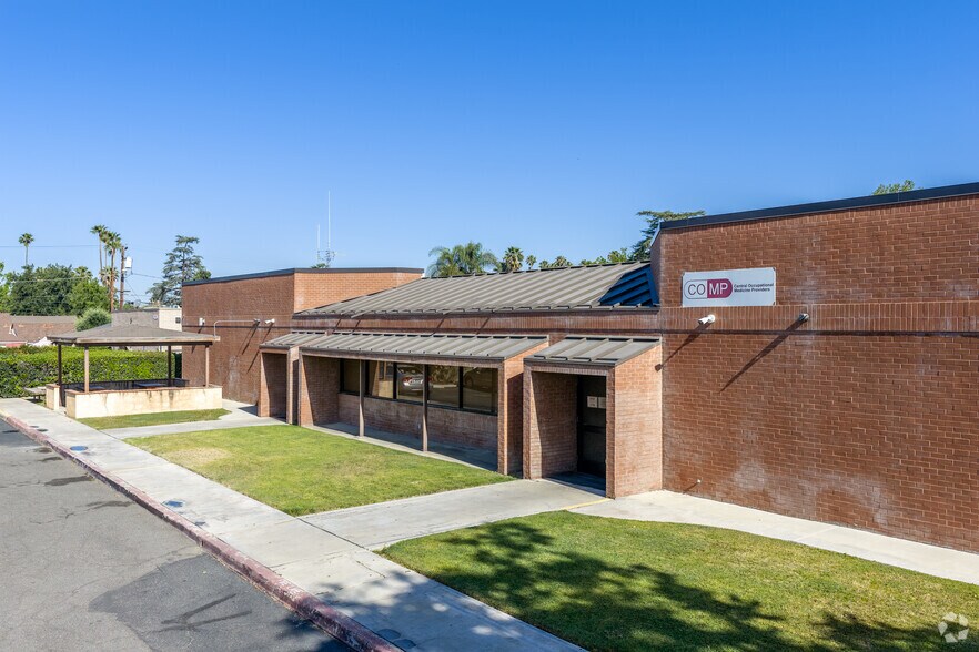 Primary Photo Of 4300 Central Ave, Riverside Office For Lease