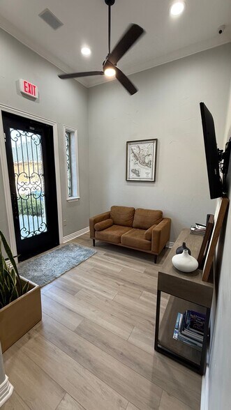 More Photos Of 7000 Parkwood Blvd, Frisco Office For Lease