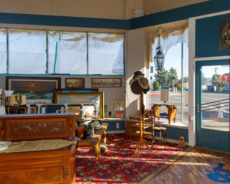 More Photos Of 345 Tennessee St, Vallejo Freestanding For Sale