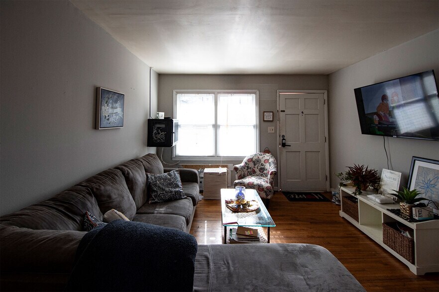 More Photos Of 3532-3538 N Sharon Amity Rd, Charlotte Apartments For Sale