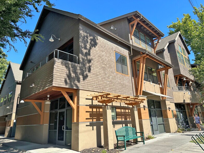 More Photos Of 707 4th St, Davis Office For Lease