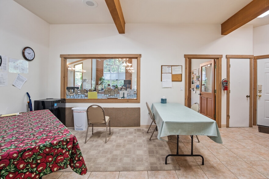 More Photos Of 459 Galice Rd, Merlin Religious Facility For Sale