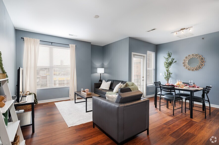 More Photos Of 3949 Lindell Blvd, Saint Louis Apartments For Lease