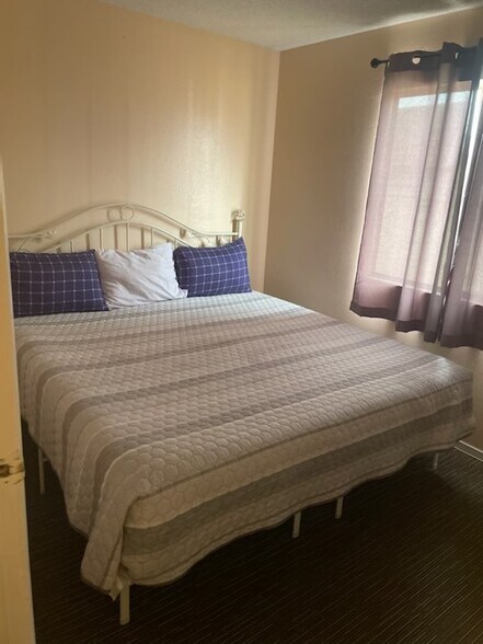 More Photos Of 4150 Solteros St, Las Vegas Multifamily For Sale