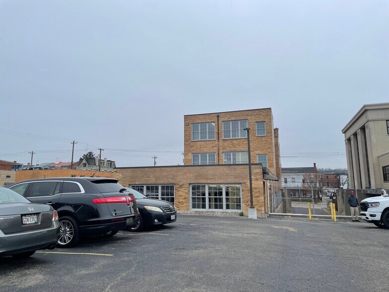 More Photos Of 722 Scott St, Covington Loft Creative Space For Lease