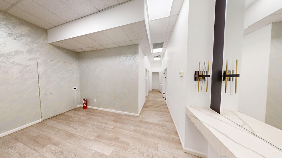 More Photos Of 1716 Coney Island Ave, Brooklyn Medical For Lease