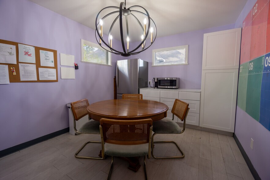 More Photos Of 1501 N 25th St, Waco Medical For Sale