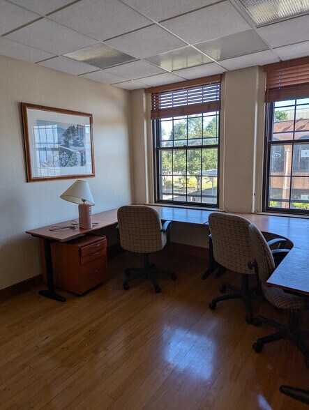 More Photos Of 65-69 Broad St, Stamford Storefront Retail Office For Lease