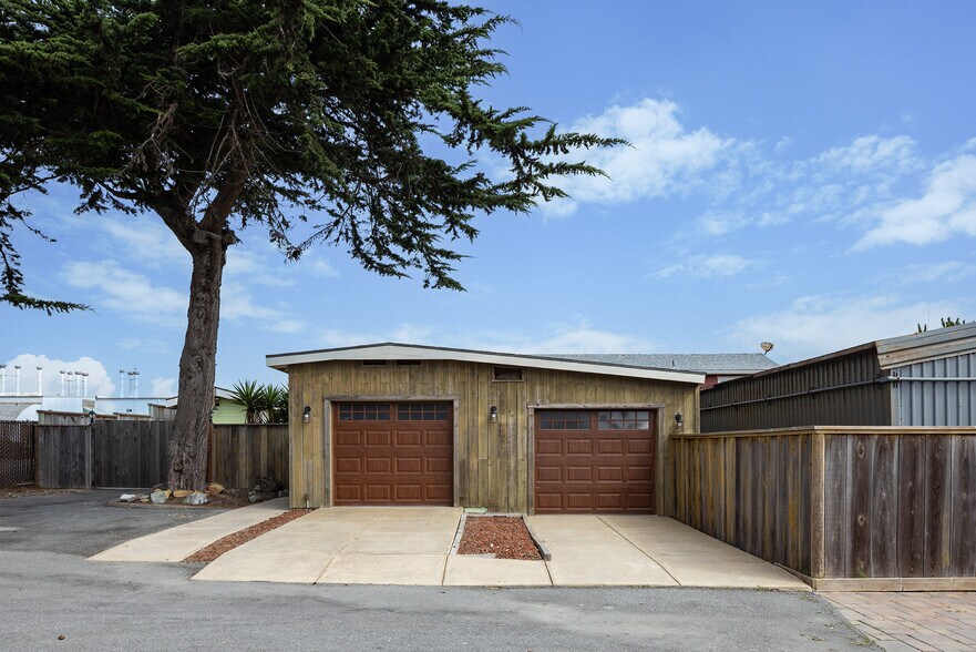More Photos Of 7550-7552 Sandholdt Rd, Moss Landing Specialty For Sale