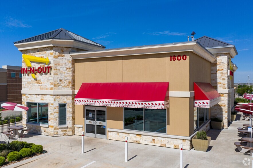 More Photos Of 18470 Fm-685 Blvd, Pflugerville Unknown For Lease