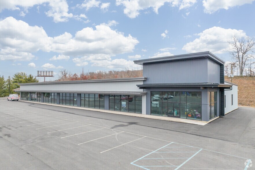 More Photos Of 1331 PA-315, Wilkes Barre Storefront Retail Office For Lease