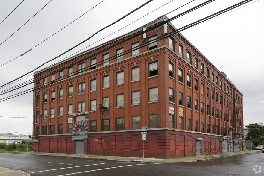More Photos Of 98-104 Murray St, Newark Warehouse For Sale