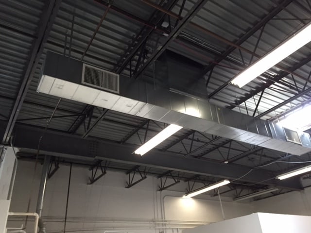 More Photos Of 1000-1036 Northpoint Blvd, Waukegan Light Distribution For Lease