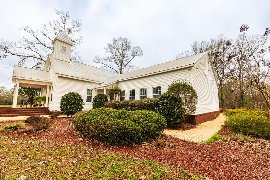 More Photos Of 62 Bell Spring Rd, Munford Religious Facility For Sale