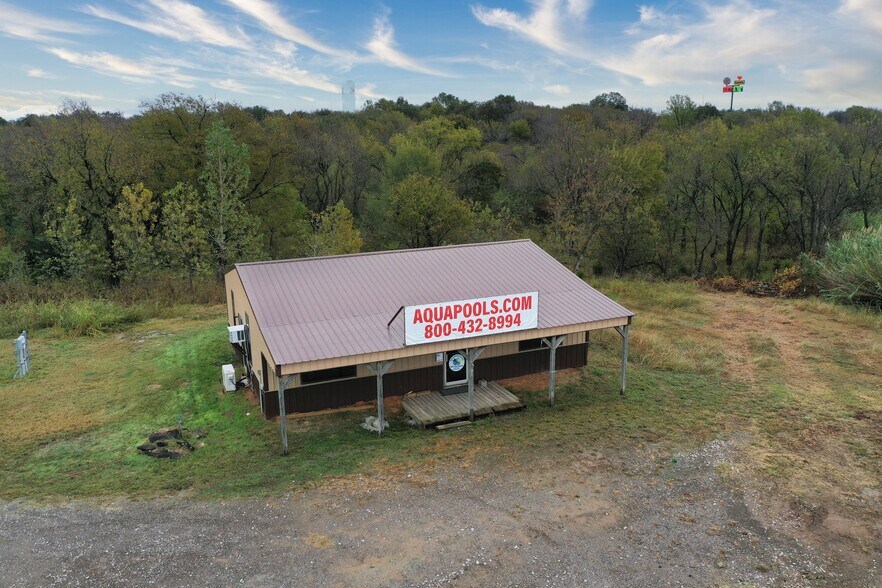 More Photos Of 19909 Indian Meridian Rd, Pauls Valley Storefront For Sale