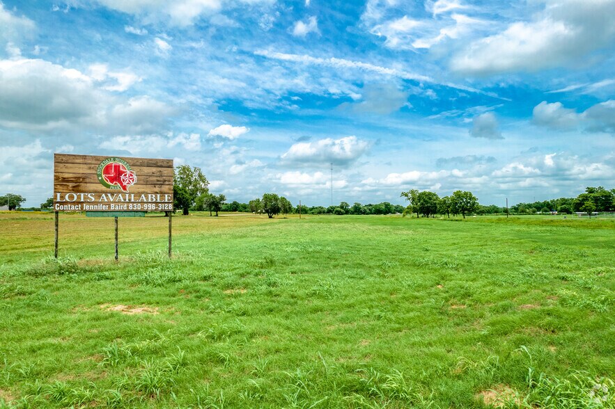 More Photos Of 195 Business Park Ave, Stockdale Land For Sale