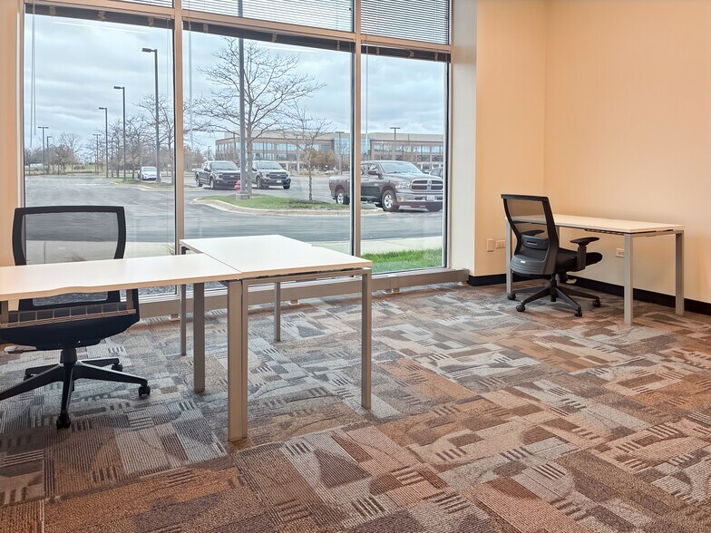 More Photos Of 100 Illinois St, Saint Charles Coworking Space
