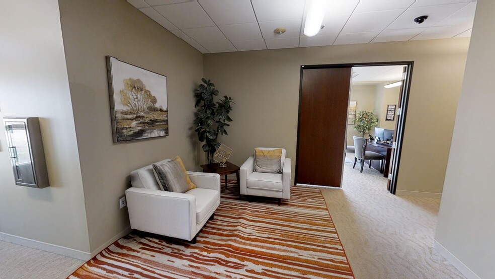 More Photos Of 15220-15230 N Scottsdale Rd, Scottsdale Unknown For Lease