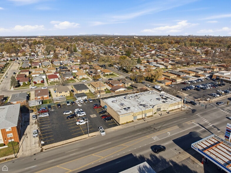 More Photos Of 2800 W 87th St, Chicago Medical For Lease