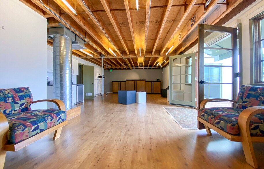 More Photos Of 820 E Montecito St, Santa Barbara Office Residential For Lease