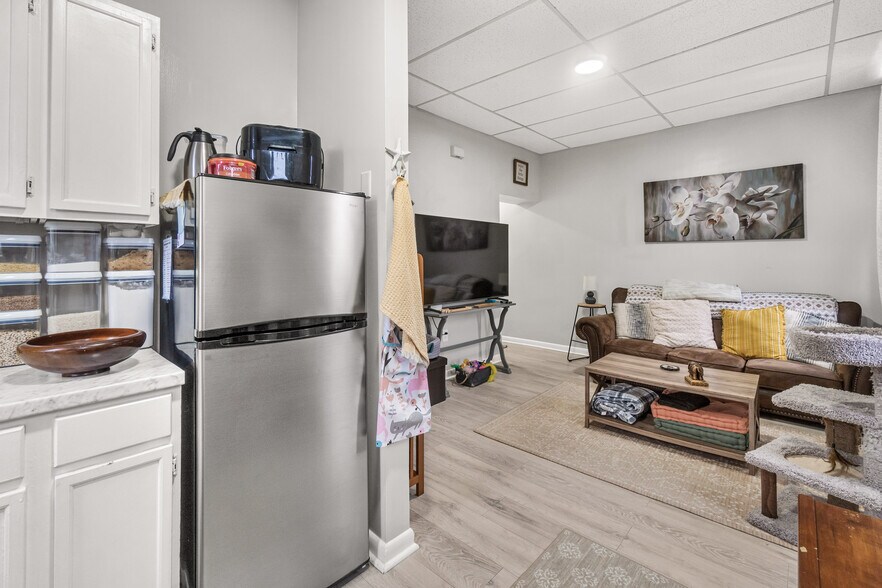 More Photos Of 136 Broadway, Hagerstown Apartments For Sale