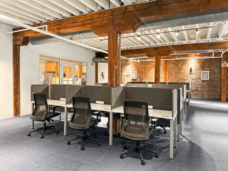 More Photos Of 1820 Lancaster St, Baltimore Coworking Space