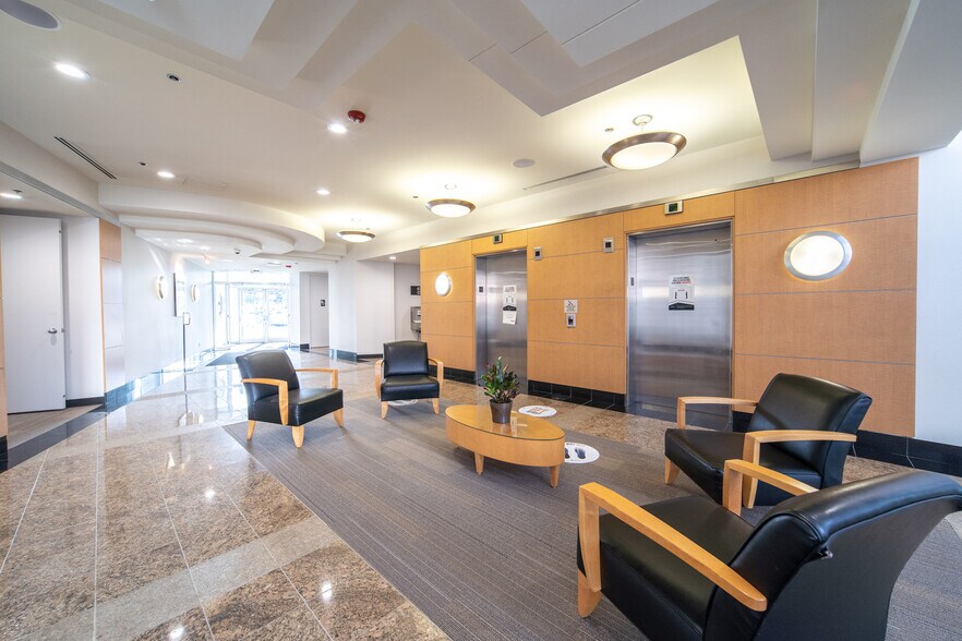 More Photos Of 21800 Haggerty Rd, Northville Office For Lease