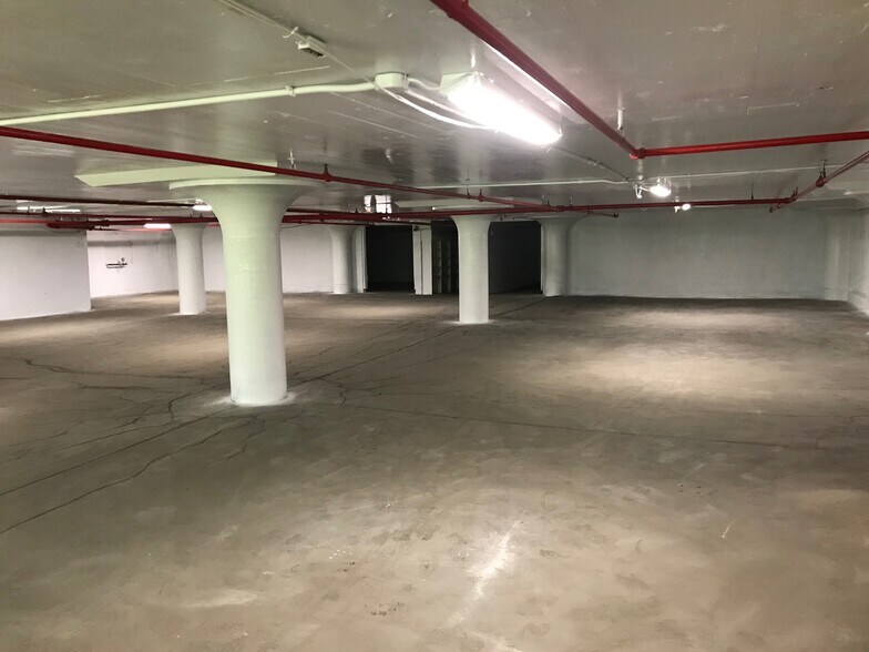 More Photos Of 330 Turner St, Attleboro Manufacturing For Lease