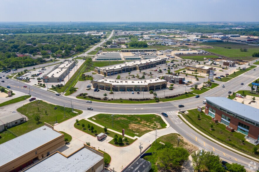 More Photos Of 635 Cibolo Valley Dr, Cibolo Unknown For Lease