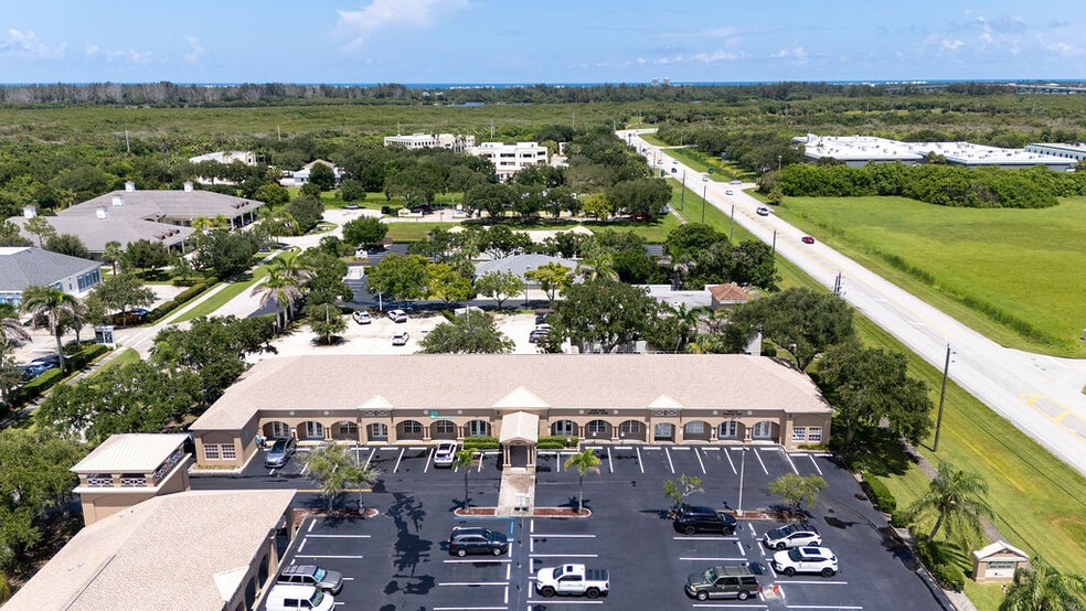More Photos Of 923-931 37th Pl, Vero Beach Medical For Lease