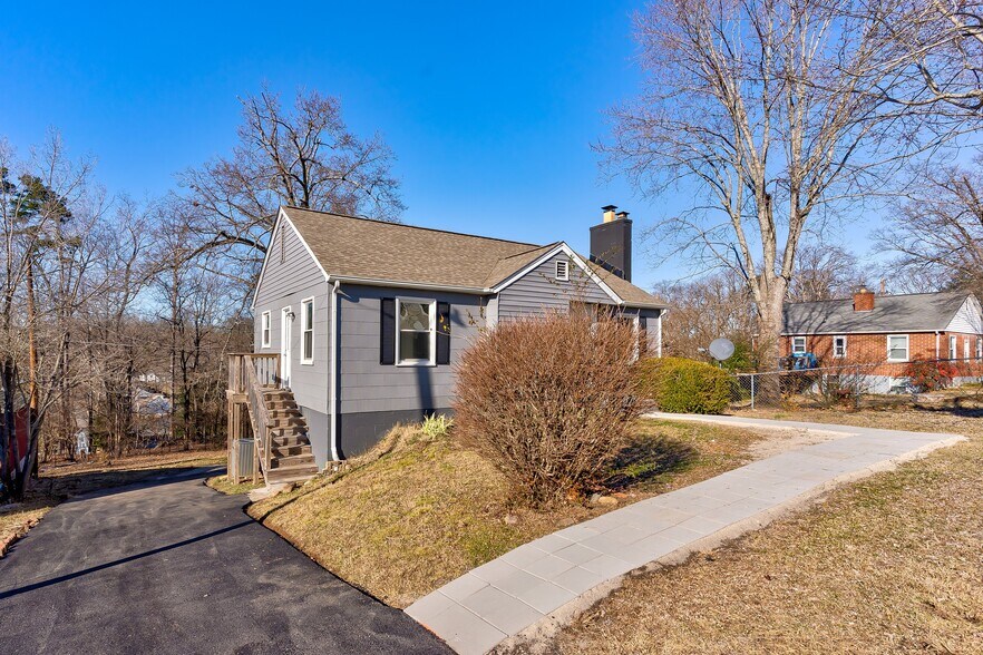 More Photos Of 2737 Gaston Ave, Knoxville Apartments For Sale