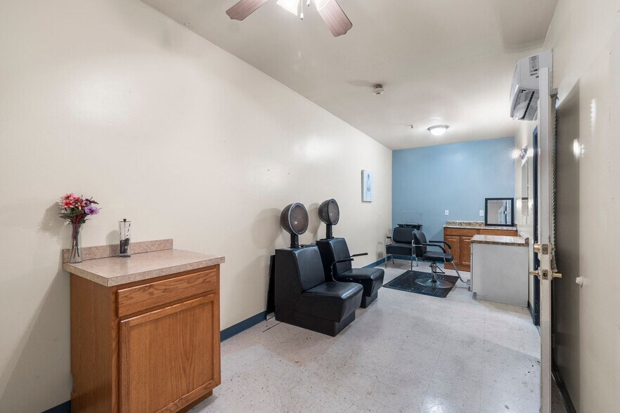 More Photos Of 900 County St, Portsmouth Apartments For Sale