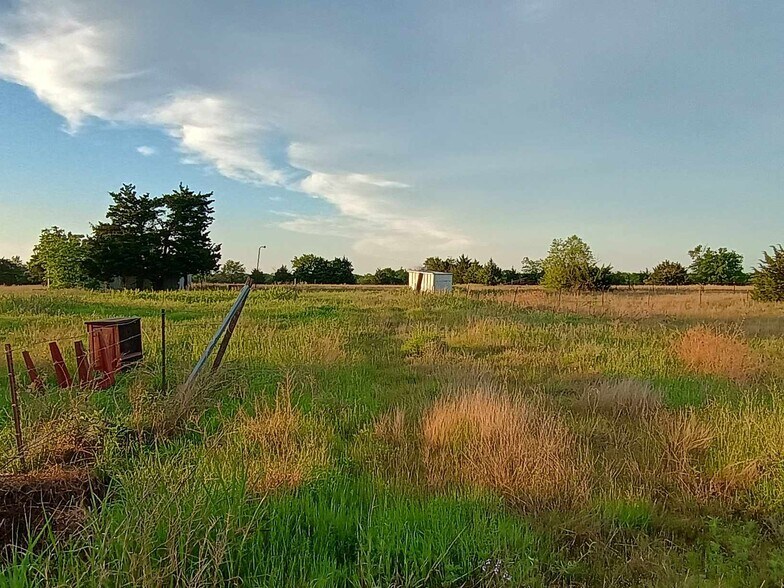 More Photos Of 5330 E Interstate 30, Campbell Land For Lease