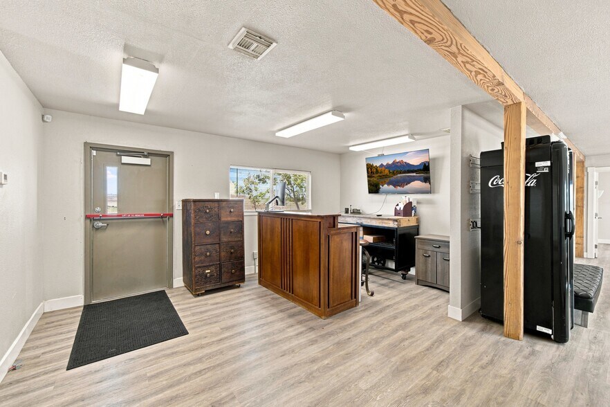 More Photos Of 3200 N I 25, Pueblo Land For Lease