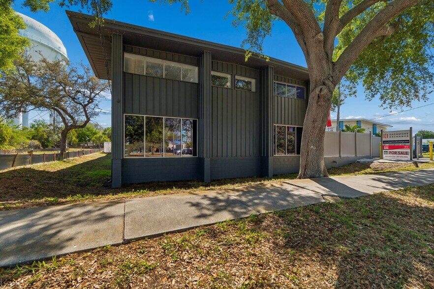 More Photos Of 1453 S Martin Luther King Jr Ave, Clearwater Warehouse For Sale