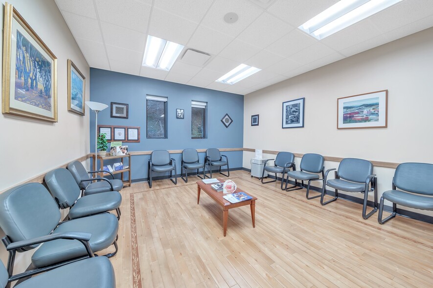 More Photos Of 2140 Ardmore Blvd, Pittsburgh Medical For Sale