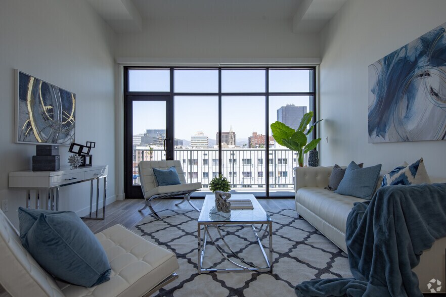 More Photos Of 801 S Berendo St, Los Angeles Apartments For Lease