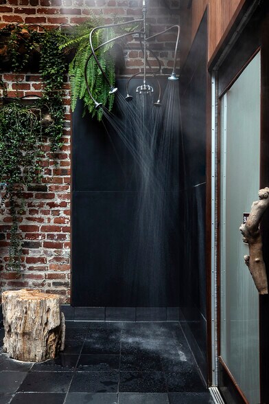 More Photos Of 466 Eddy St, San Francisco General Retail For Sale